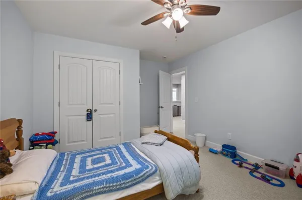 $475,000 | 2681 Splitbrooke Drive, High Point, NC 27265