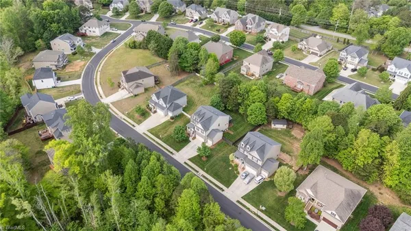 $475,000 | 2681 Splitbrooke Drive, High Point, NC 27265