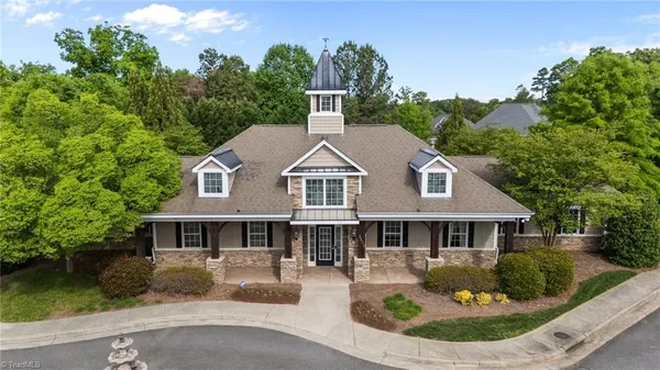 $475,000 | 2681 Splitbrooke Drive, High Point, NC 27265