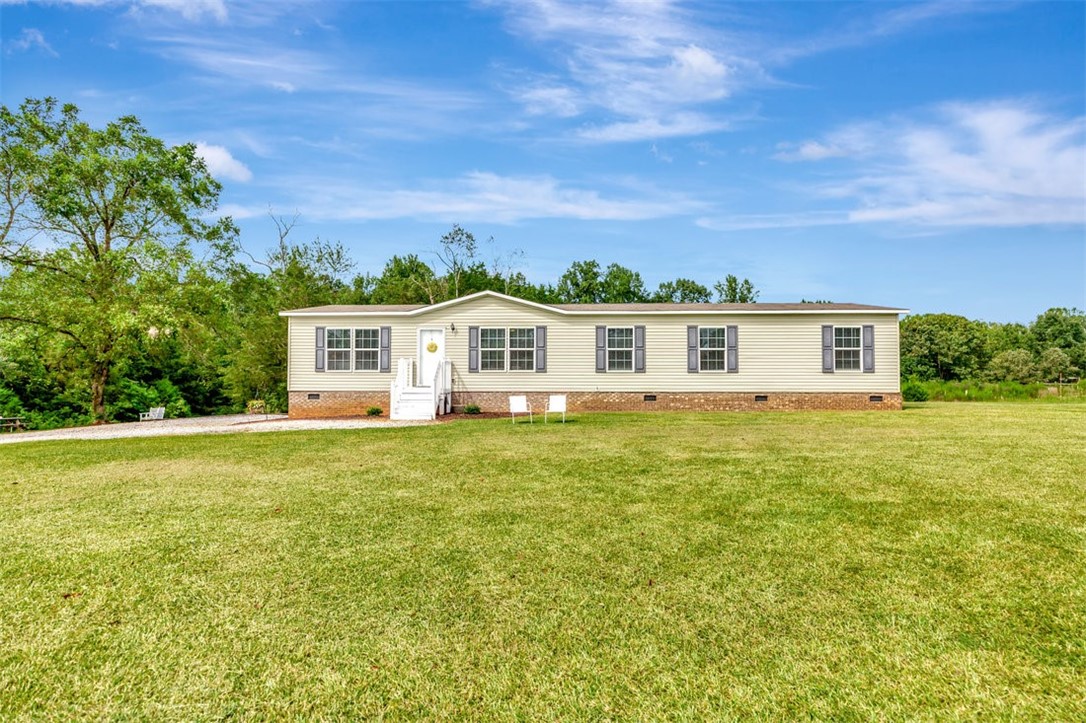 5821 Highway 187 Anderson, SC 29626 - Photo 1 of 47