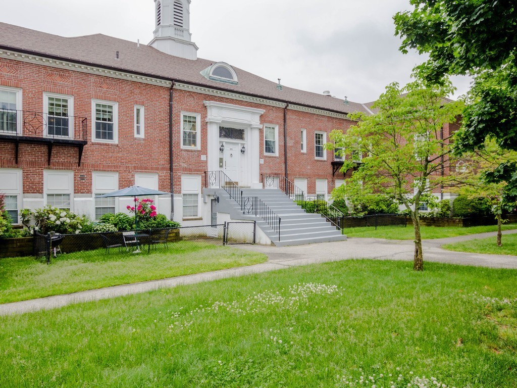 35 Eldridge Road, Unit 204 Boston, MA 02130 - Photo 10 of 10 Gallery Image 10