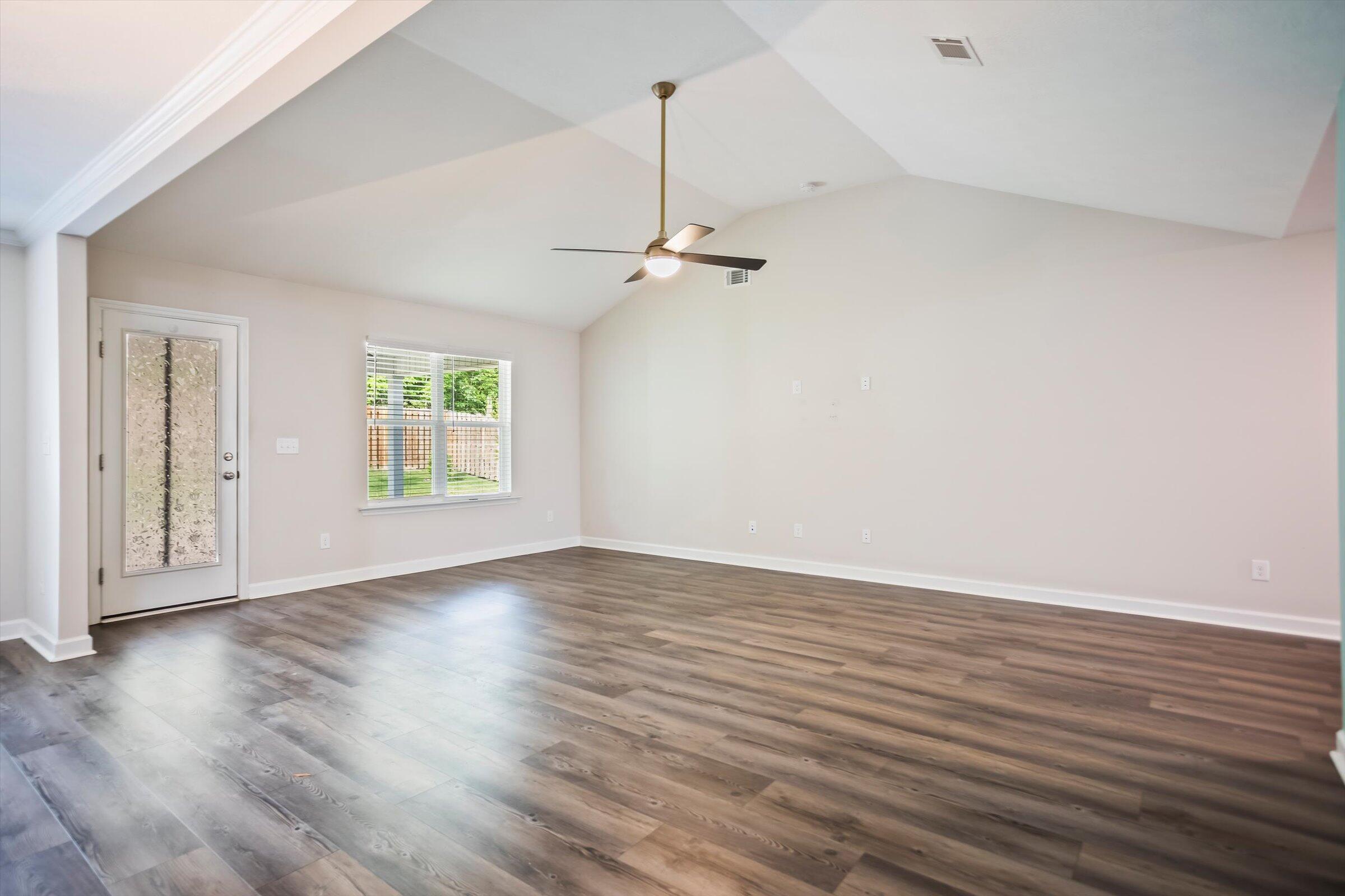 560 Schaver Loop Aiken, SC 29803 - Photo 20 of 36