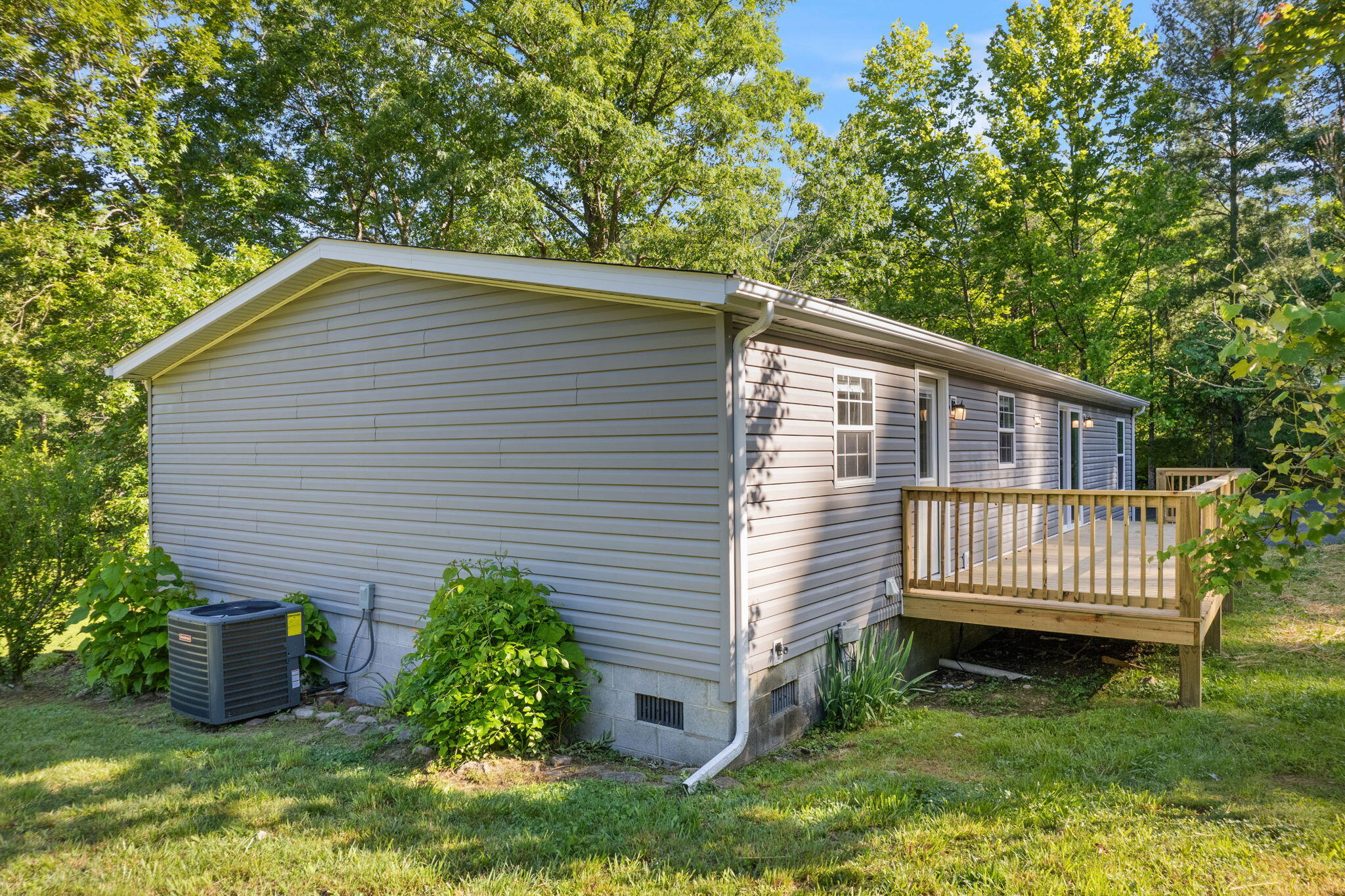 956 Cove Road Stanton, KY 40380 - Photo 53 of 72 53-web-or-mls-DJI_0039