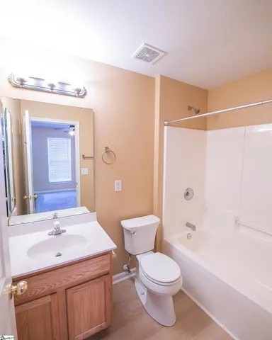 $269,000 | 55 Heritage Oak Way, Simpsonville, SC 29681