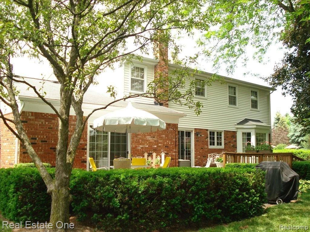 3151 Doral Court Rochester, MI 48309 - Photo 5 of 25 Doral Ct 023