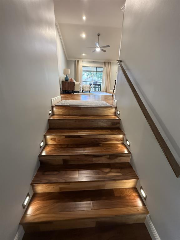 5560 Coach House Circle, Unit C Boca Raton, FL 33486 - Photo 5 of 31 a view of entryway