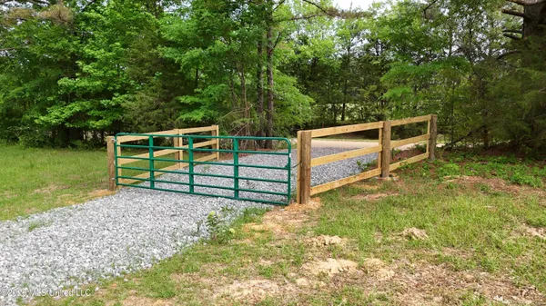 $202,725 | Sulphur Springs Road, Canton, MS 39046