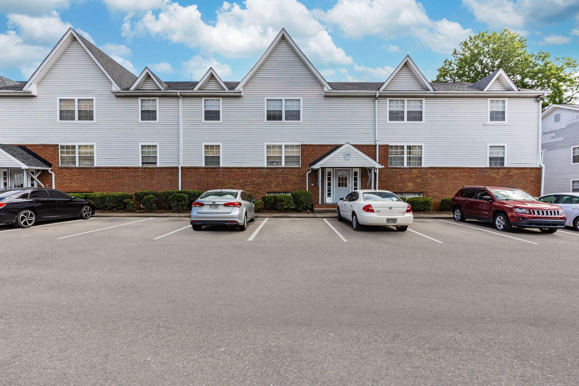 729 Townside Road Southwest, Unit 29 Roanoke, VA 24014 - Photo 9 of 19 _MG_0066