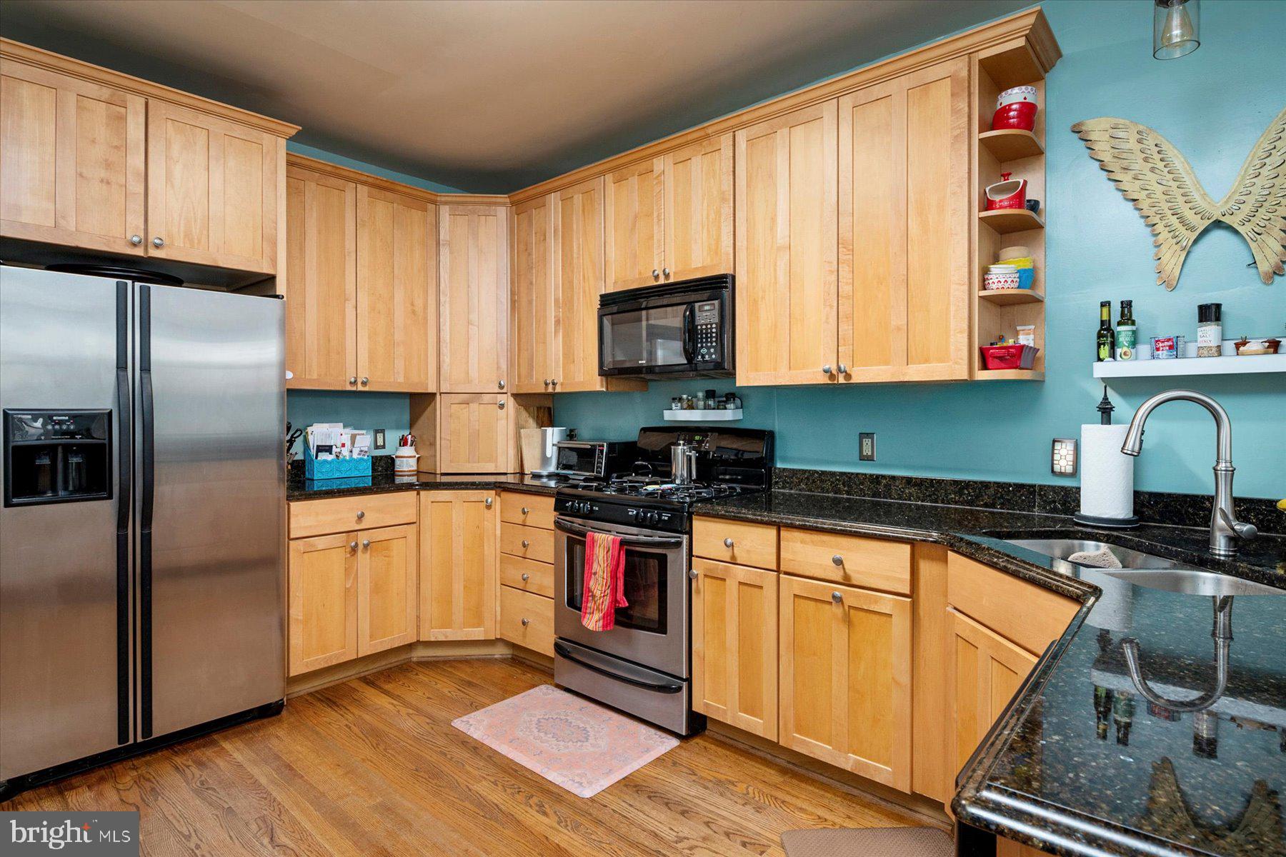 3330 Beech Avenue Baltimore, MD 21211 - Photo 13 of 31