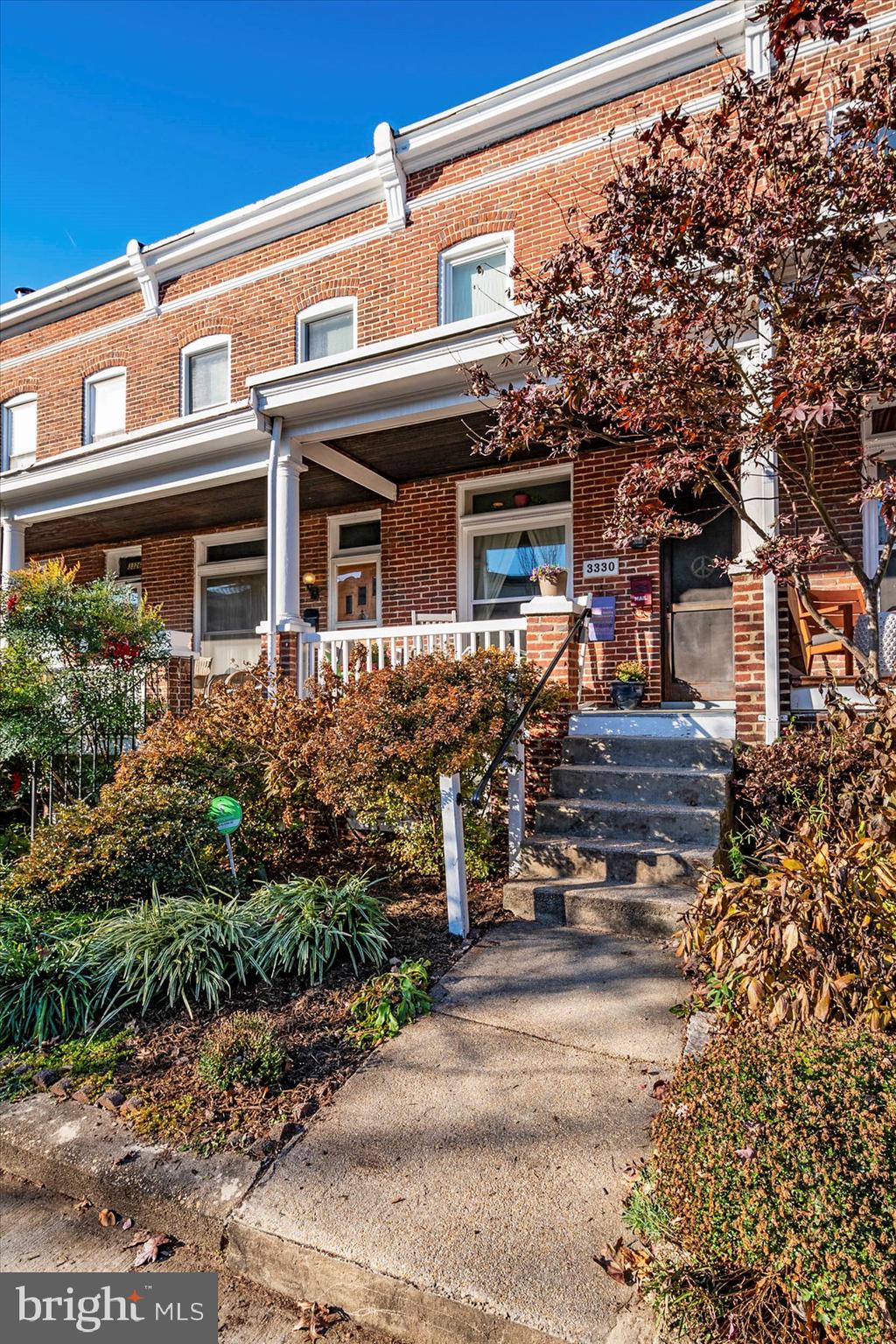 3330 Beech Avenue Baltimore, MD 21211 - Photo 3 of 31