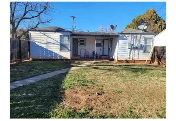 $800 | 205 College Drive, Abilene, TX 79601