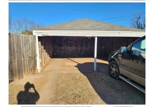 $800 | 205 College Drive, Abilene, TX 79601