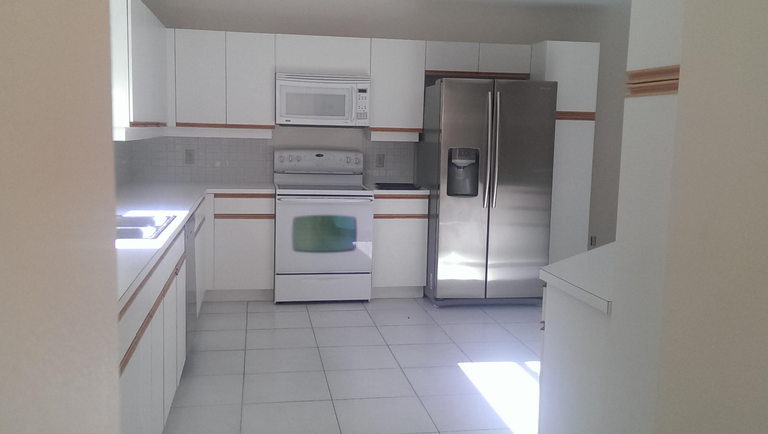 6945 Northwest 3rd Avenue Boca Raton, FL 33487 - Photo 4 of 12 kitchen