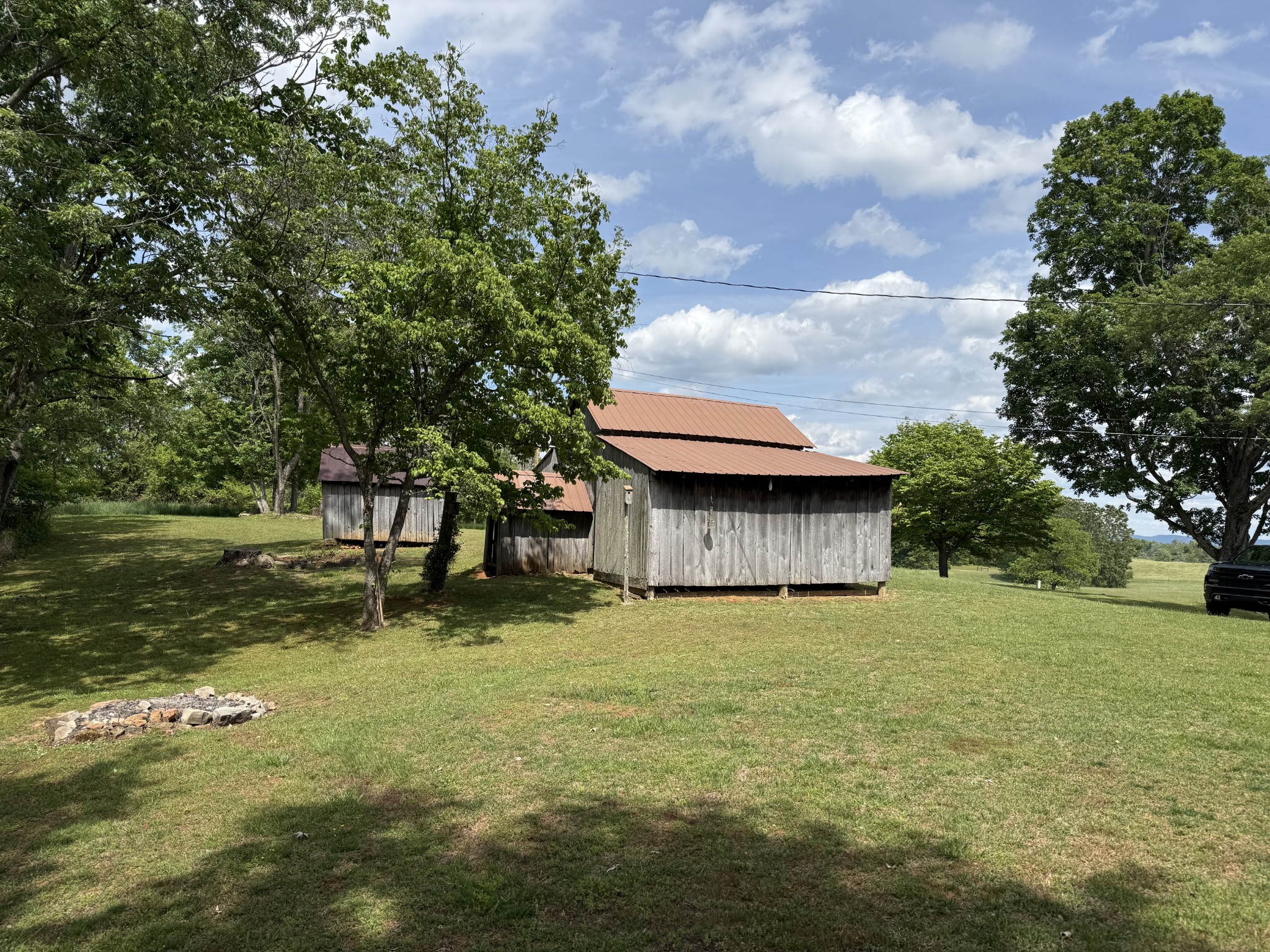 335 Nelson Cemetery Road Monroe, TN 38573 - Photo 19 of 81 a view of a house with a yard