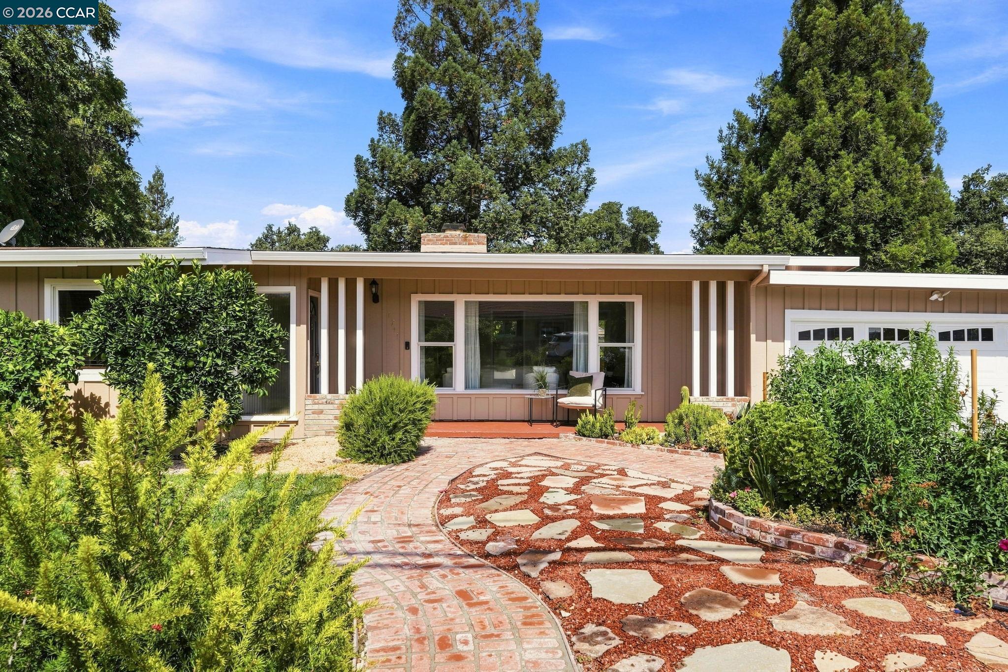1741 Whitman Road Concord, CA 94518 - Photo 3 of 37 Gallery Image 3