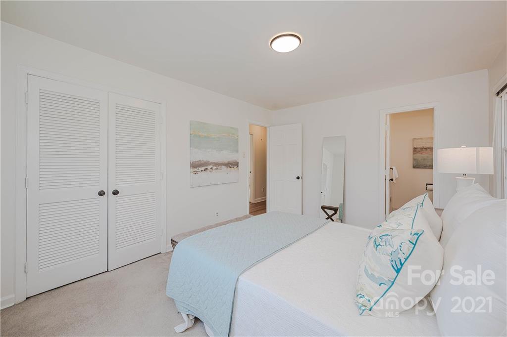 3809 Riverbend Road Charlotte, NC 28210 - Photo 15 of 31 Gallery Image 15