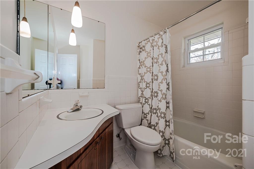 3809 Riverbend Road Charlotte, NC 28210 - Photo 21 of 31 Gallery Image 21