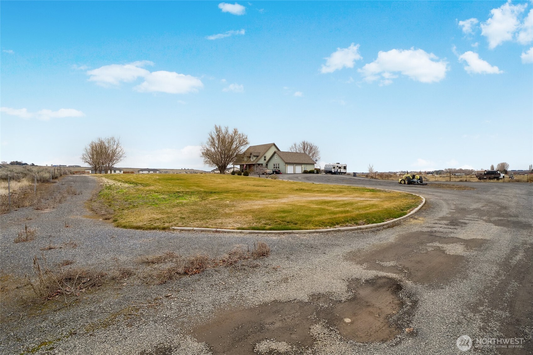 4997 Road 7.5 Northeast Moses Lake, WA 98837 - Photo 4 of 40