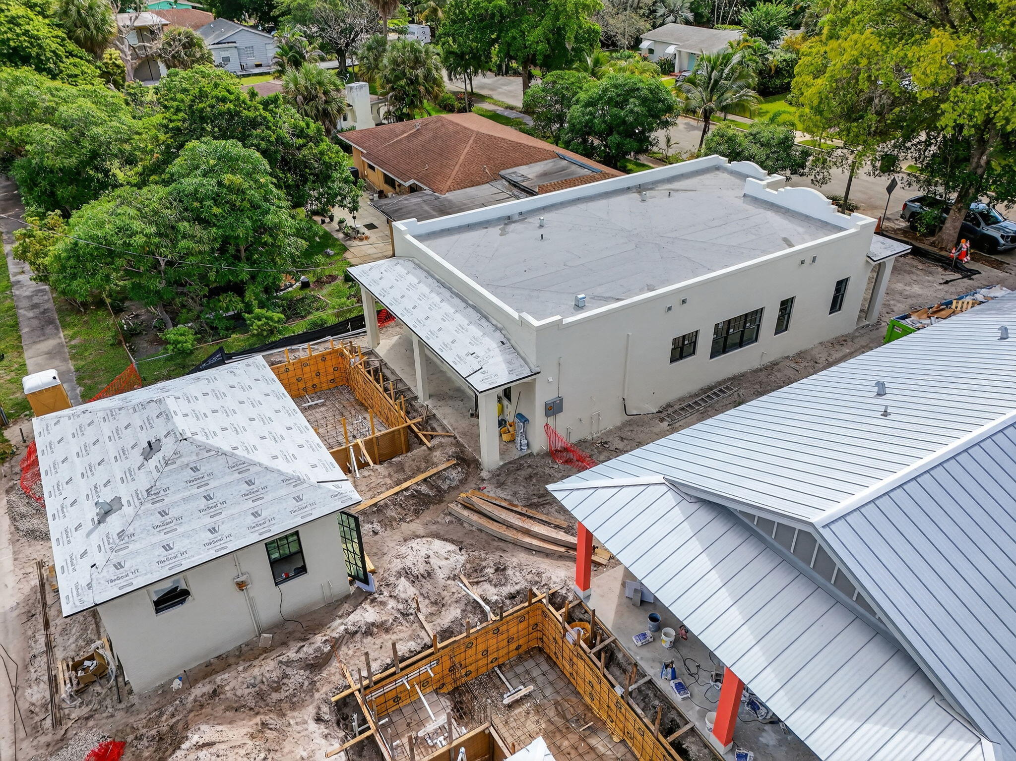 1013 Ardmore Road West Palm Beach, FL 33401 - Photo 12 of 35 an aerial view of a house with a balcony