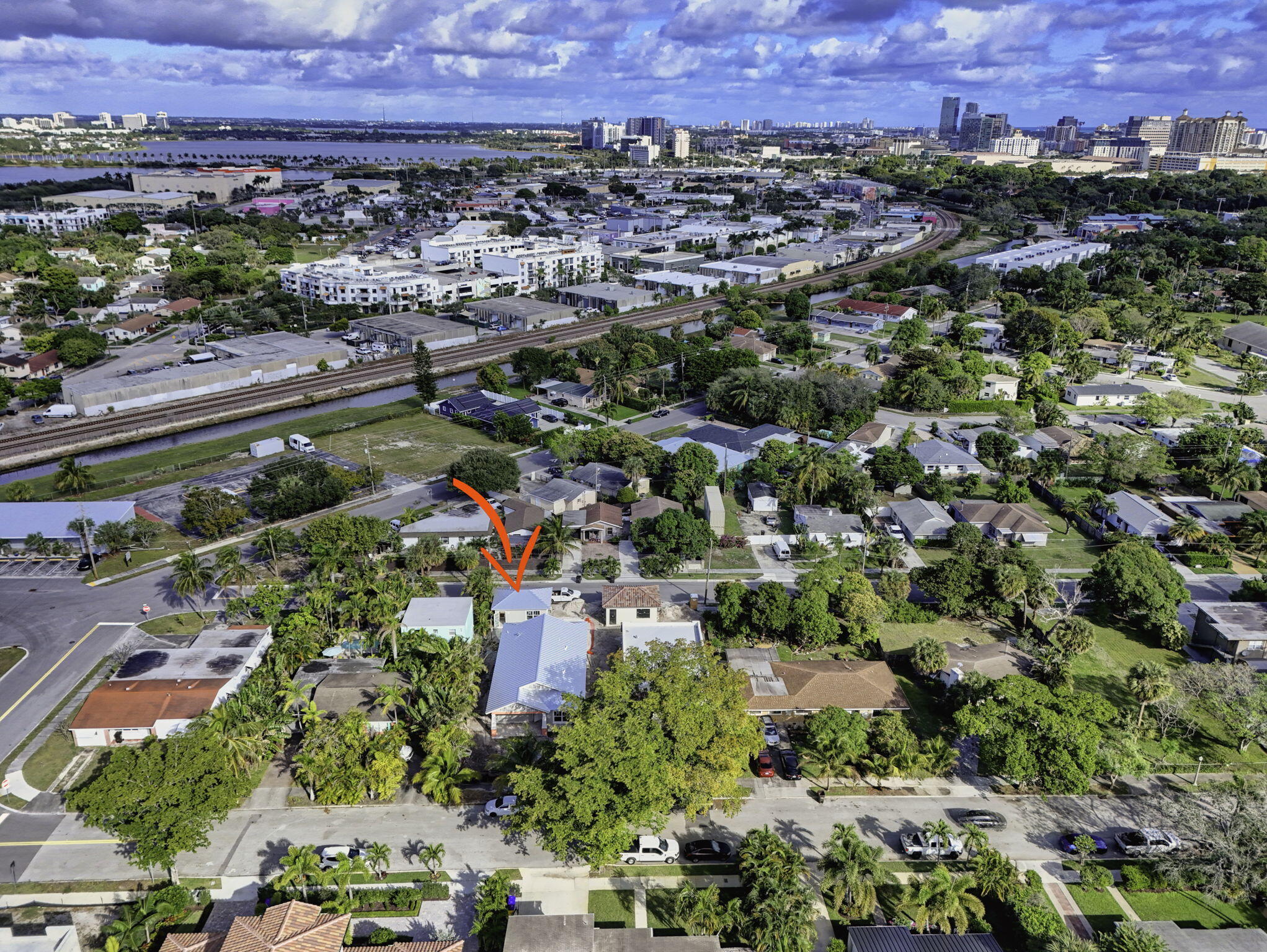 1013 Ardmore Road West Palm Beach, FL 33401 - Photo 34 of 35 an aerial view of a city