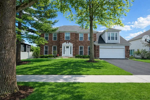 $969,900 | 1177 Kenilworth Circle, Naperville, IL 60540