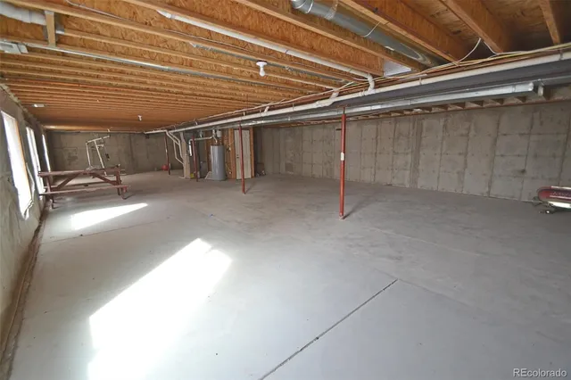 a view of a backyard of the house