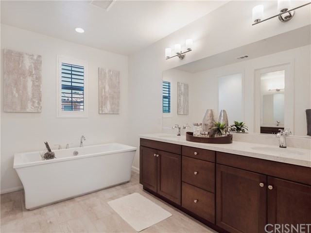 449 Pecana Street Camarillo, CA 93012 - Photo 17 of 24