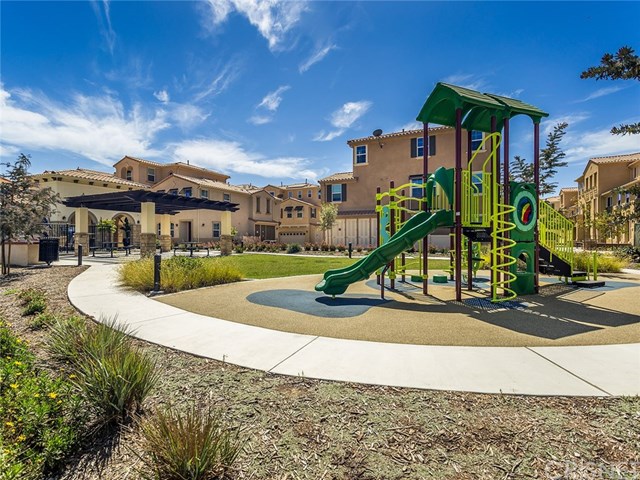 449 Pecana Street Camarillo, CA 93012 - Photo 22 of 24