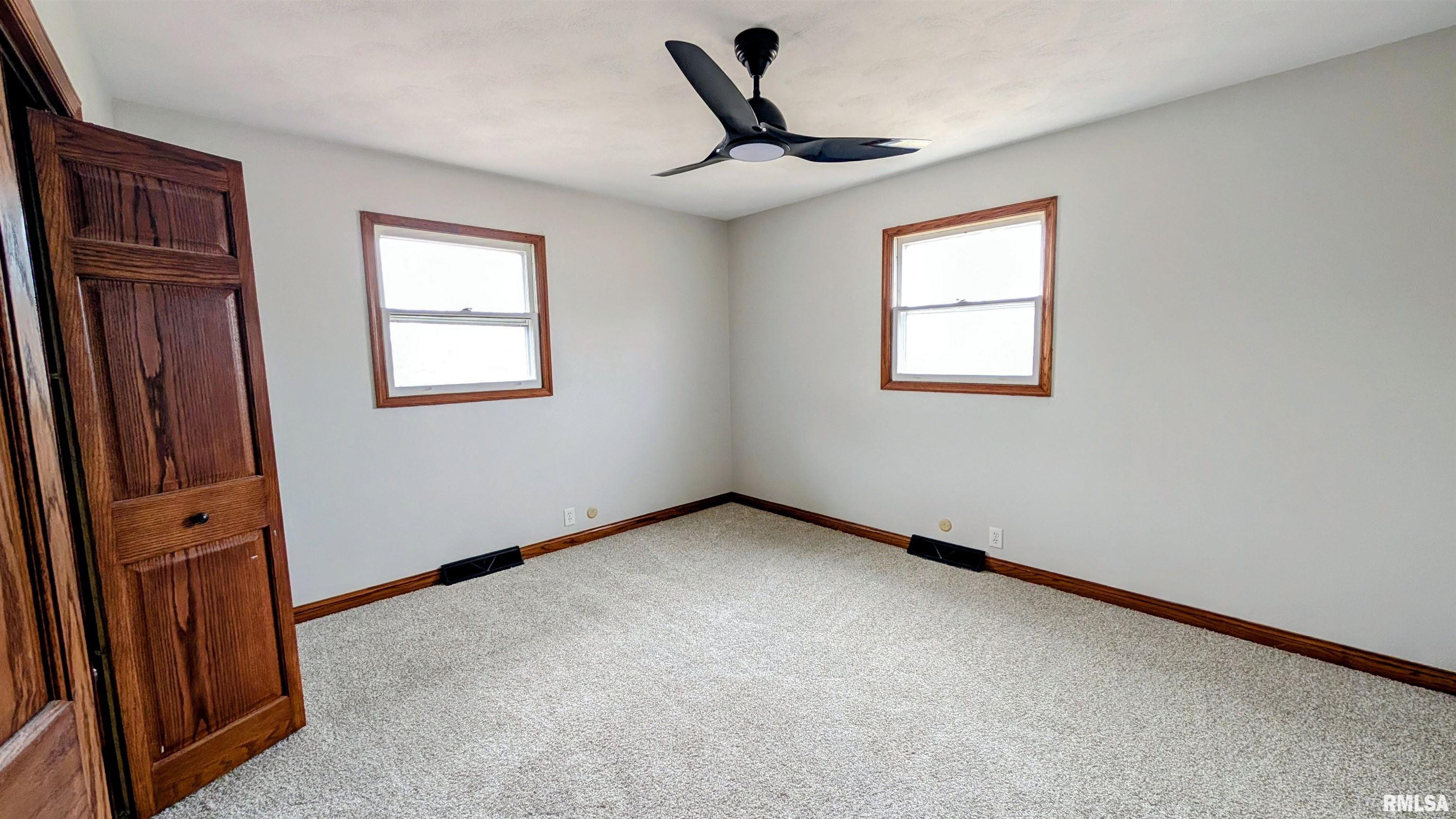 1267 East Locust Street Canton, IL 61520 - Photo 23 of 49