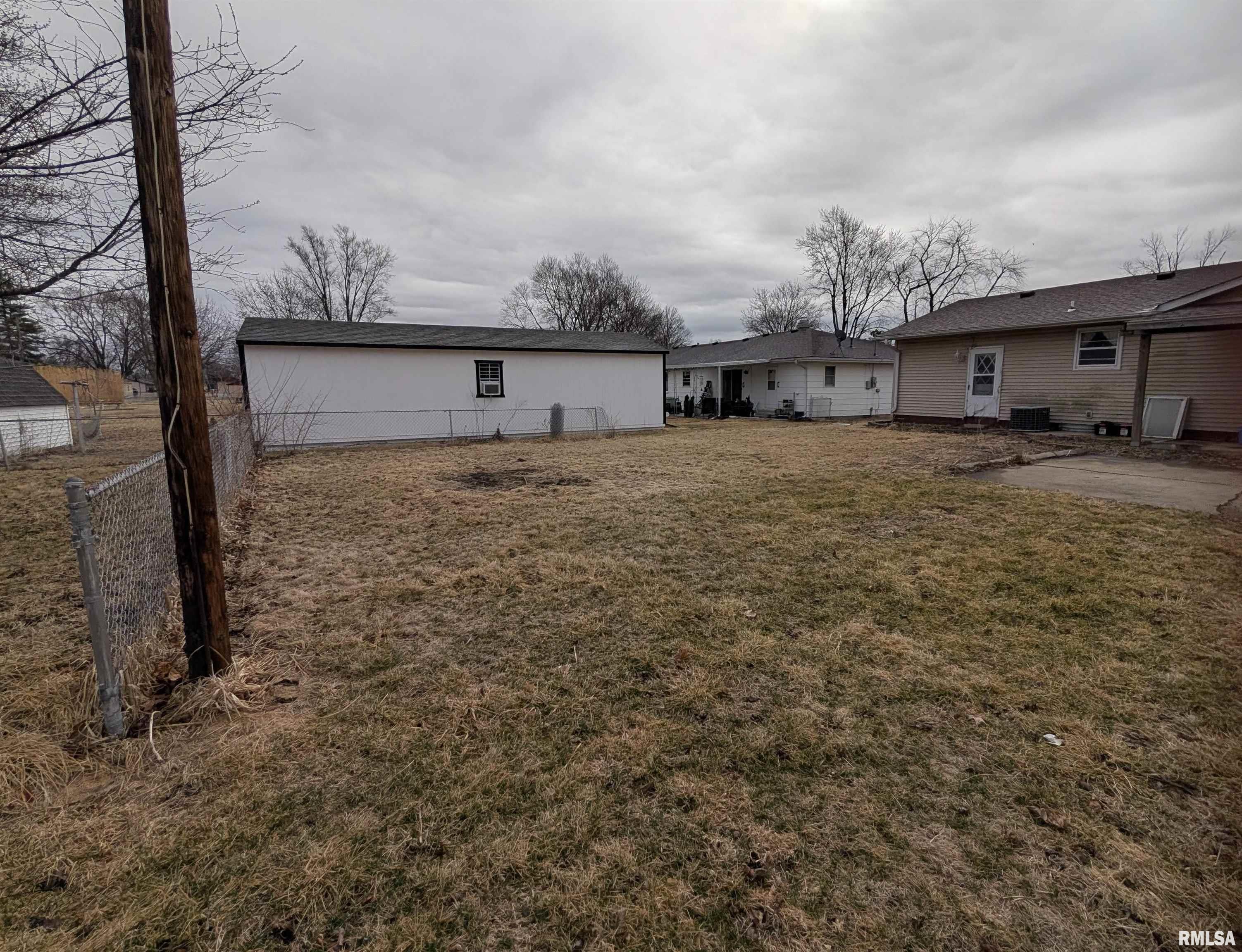 1267 East Locust Street Canton, IL 61520 - Photo 43 of 49