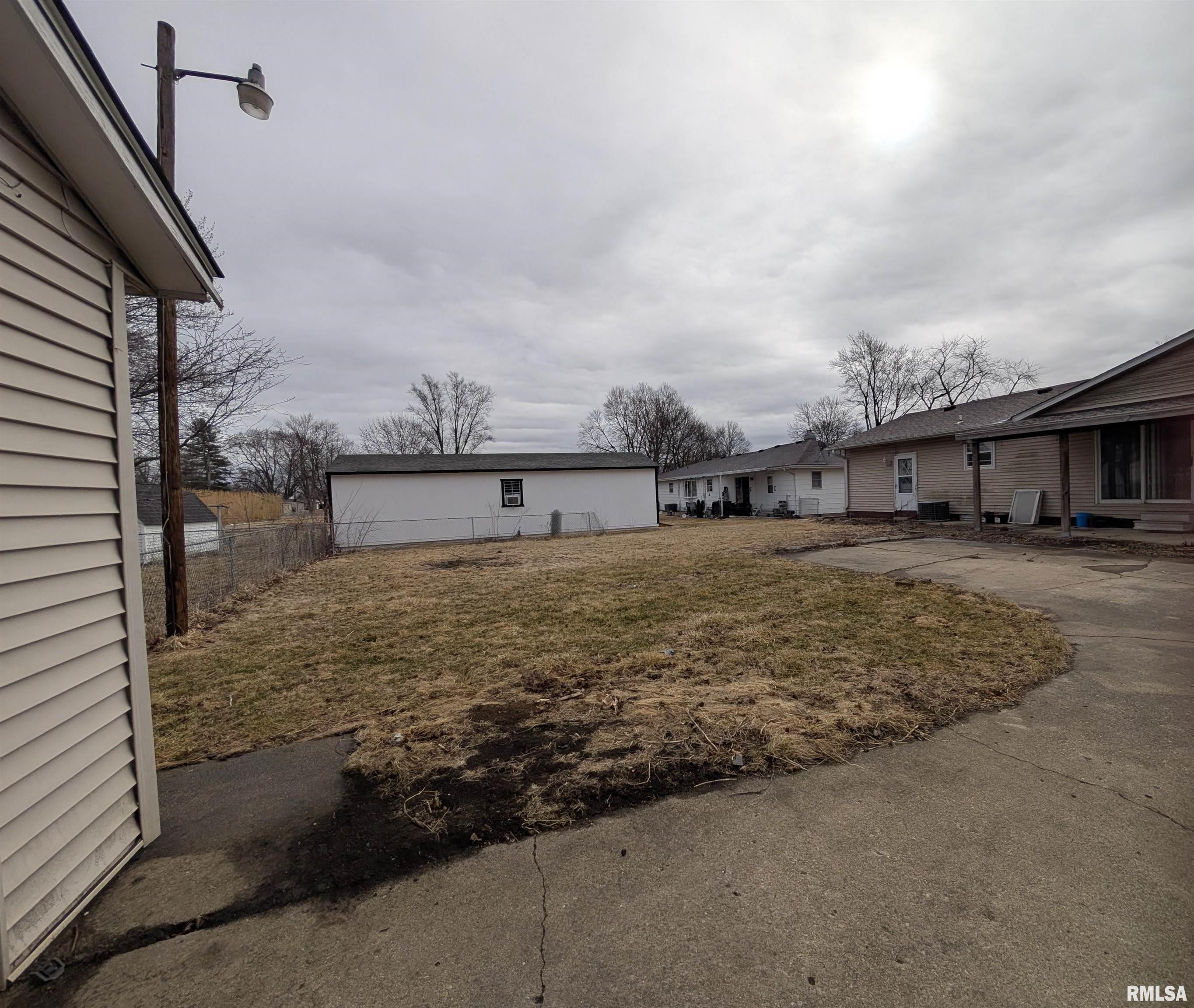 1267 East Locust Street Canton, IL 61520 - Photo 48 of 49