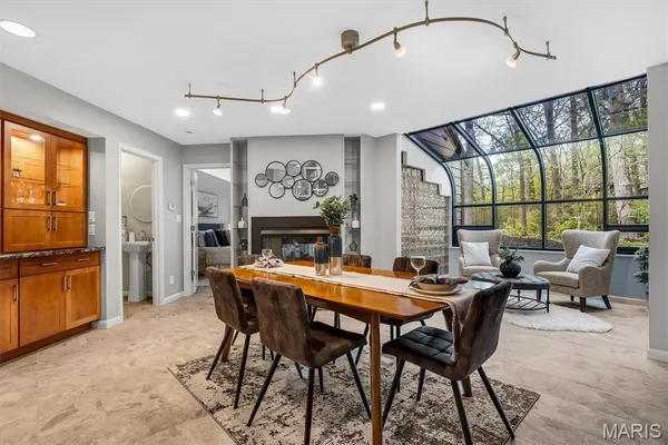 $849,900 | 1033 Huthmaker Road, Kirkwood, MO 63122