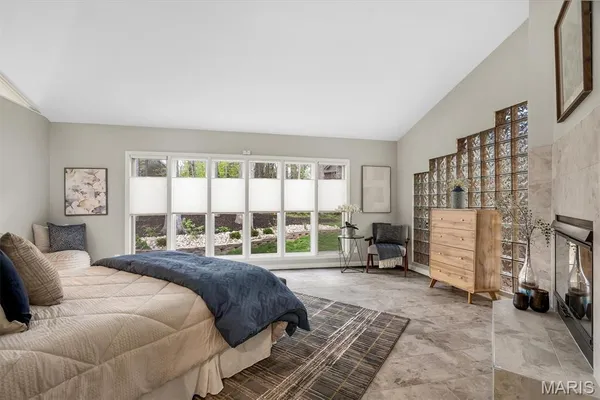 $849,900 | 1033 Huthmaker Road, Kirkwood, MO 63122