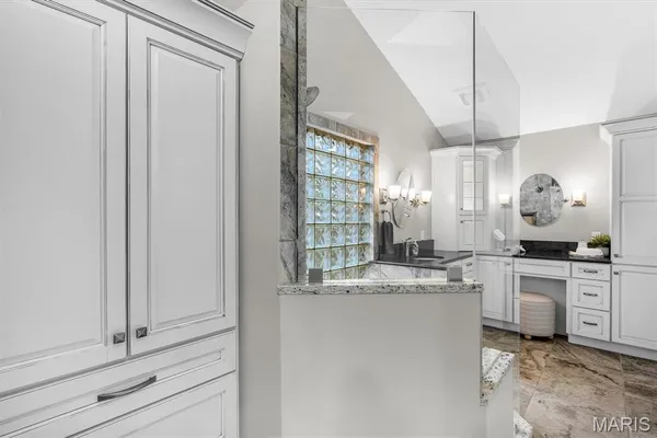 $849,900 | 1033 Huthmaker Road, Kirkwood, MO 63122