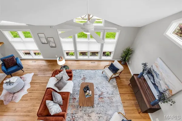 $849,900 | 1033 Huthmaker Road, Kirkwood, MO 63122