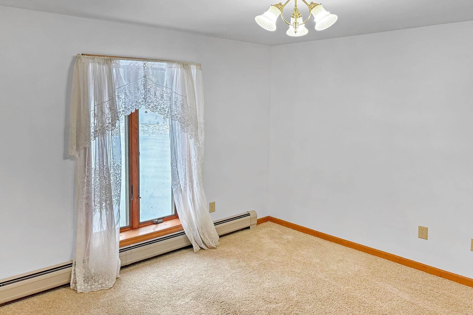244 Mountain Top Road Chittenden, VT 05737 - Photo 20 of 45
