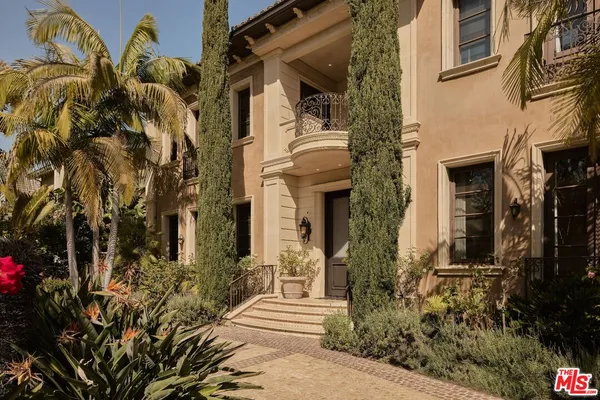 $49,950 | 614 North Palm Drive, Beverly Hills, CA 90210