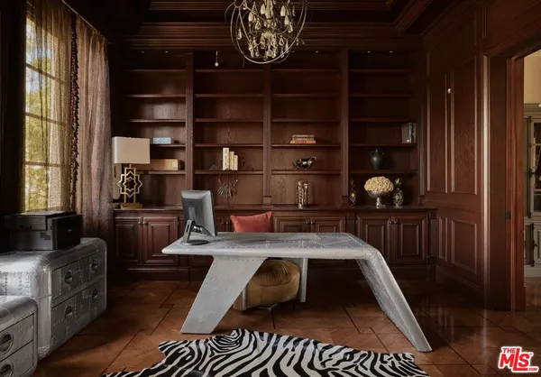 $49,950 | 614 North Palm Drive, Beverly Hills, CA 90210