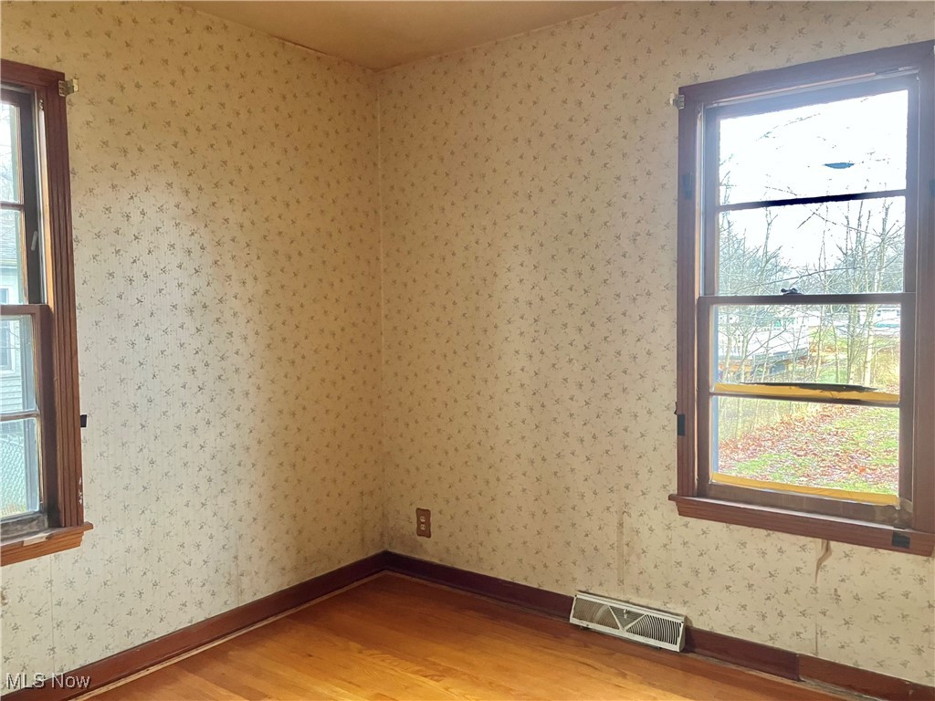 4234 Lake Road Youngstown, OH 44511 - Photo 11 of 14