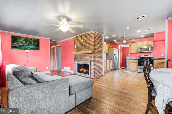 $340,000 | 6156 Ripley Road, La Plata, MD 20646