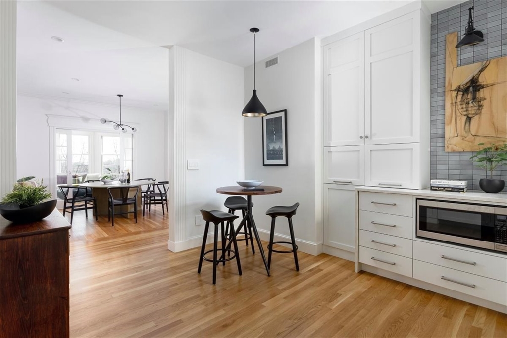 95 Mason Terrace, Unit 6 Brookline, MA 02446 - Photo 8 of 18