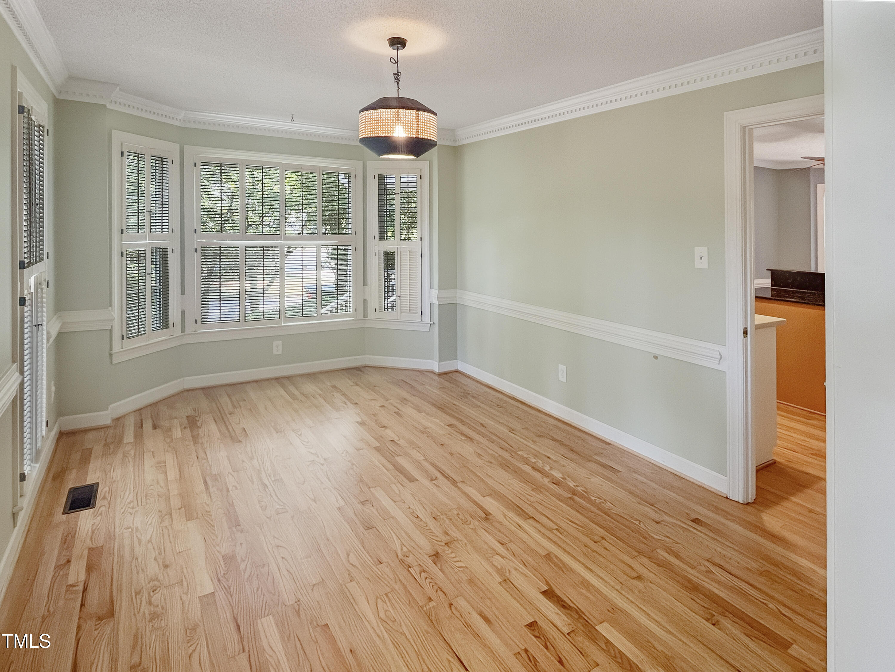 2000 Torrington Street Raleigh, NC 27615 - Photo 9 of 29 Dining Room