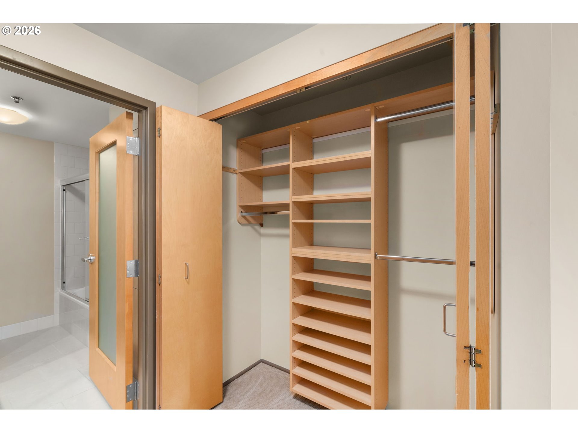 1221 Southwest 10th Avenue, Unit 702 Portland, OR 97205 - Photo 17 of 31