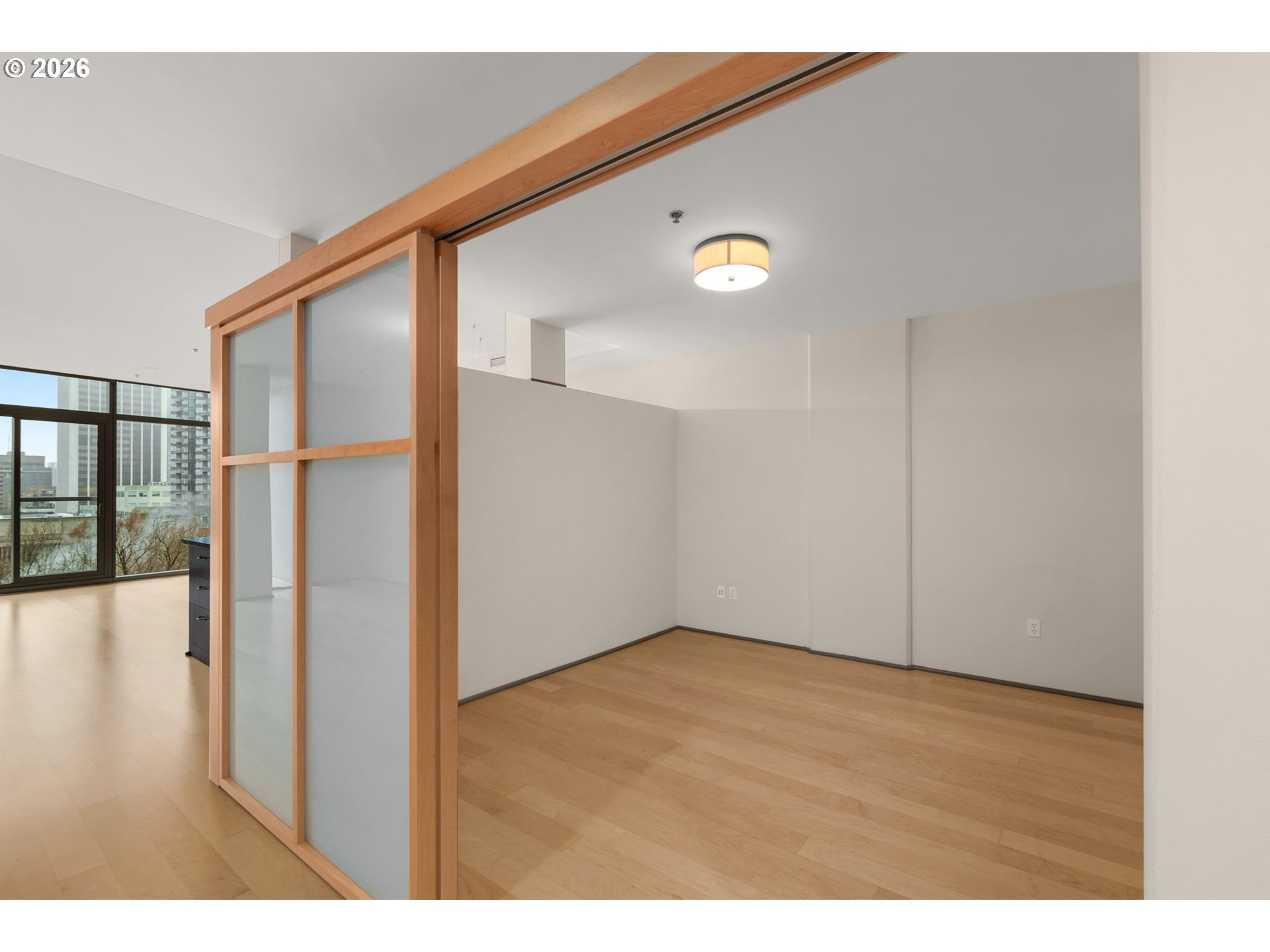 1221 Southwest 10th Avenue, Unit 702 Portland, OR 97205 - Photo 22 of 31