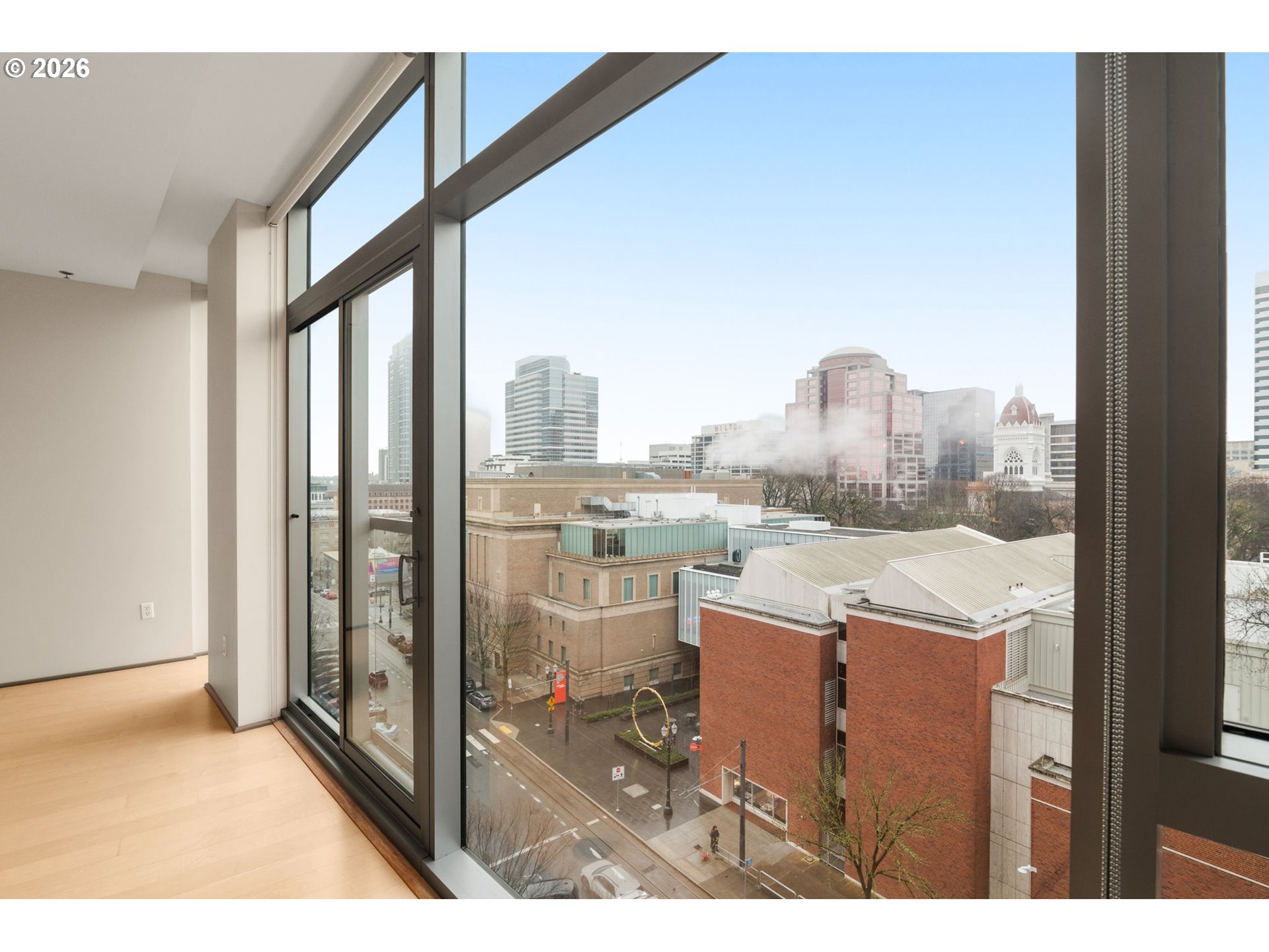 1221 Southwest 10th Avenue, Unit 702 Portland, OR 97205 - Photo 4 of 31
