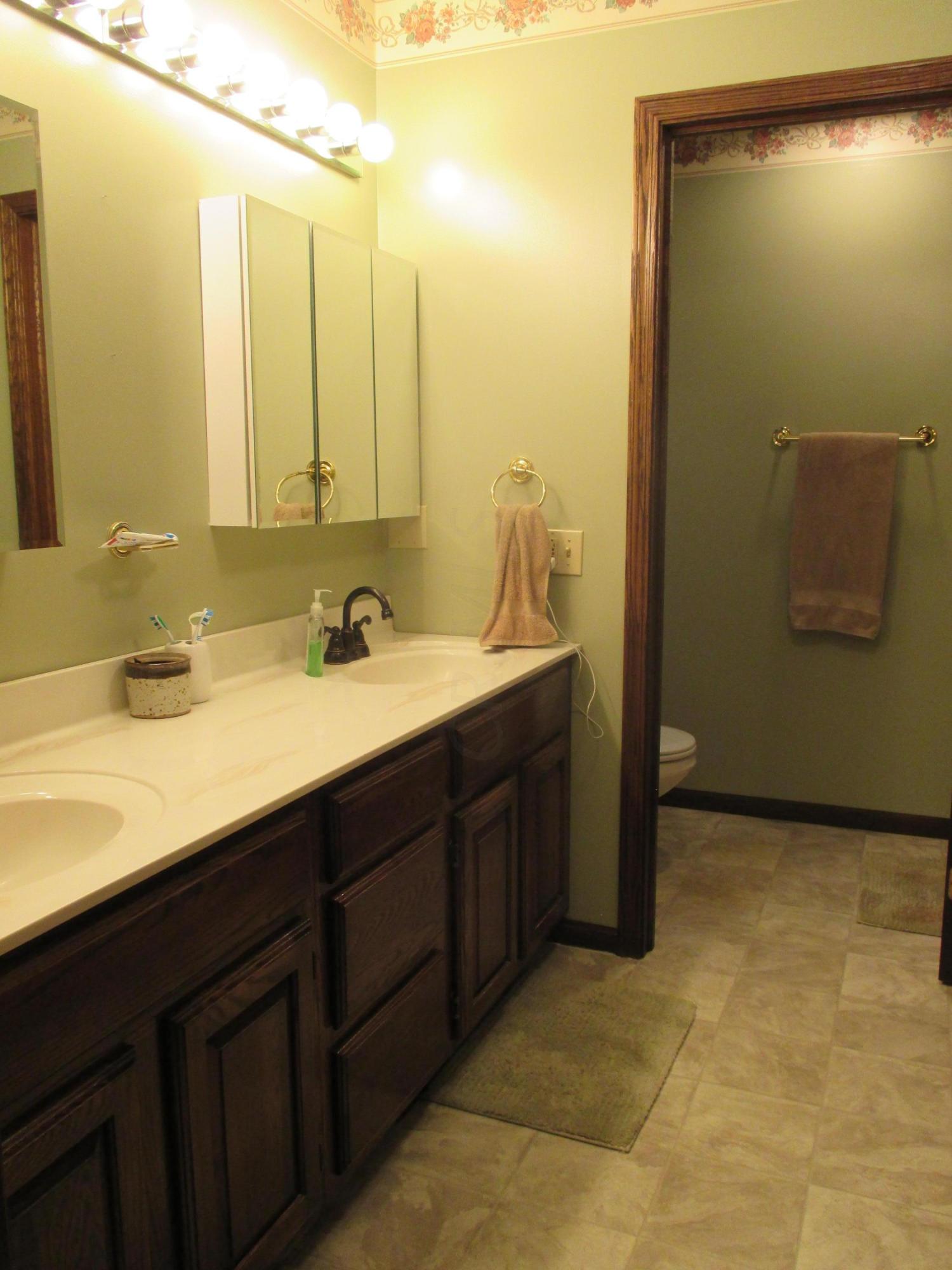 540 Blue Valley Road Southeast Lancaster, OH 43130 - Photo 20 of 29
