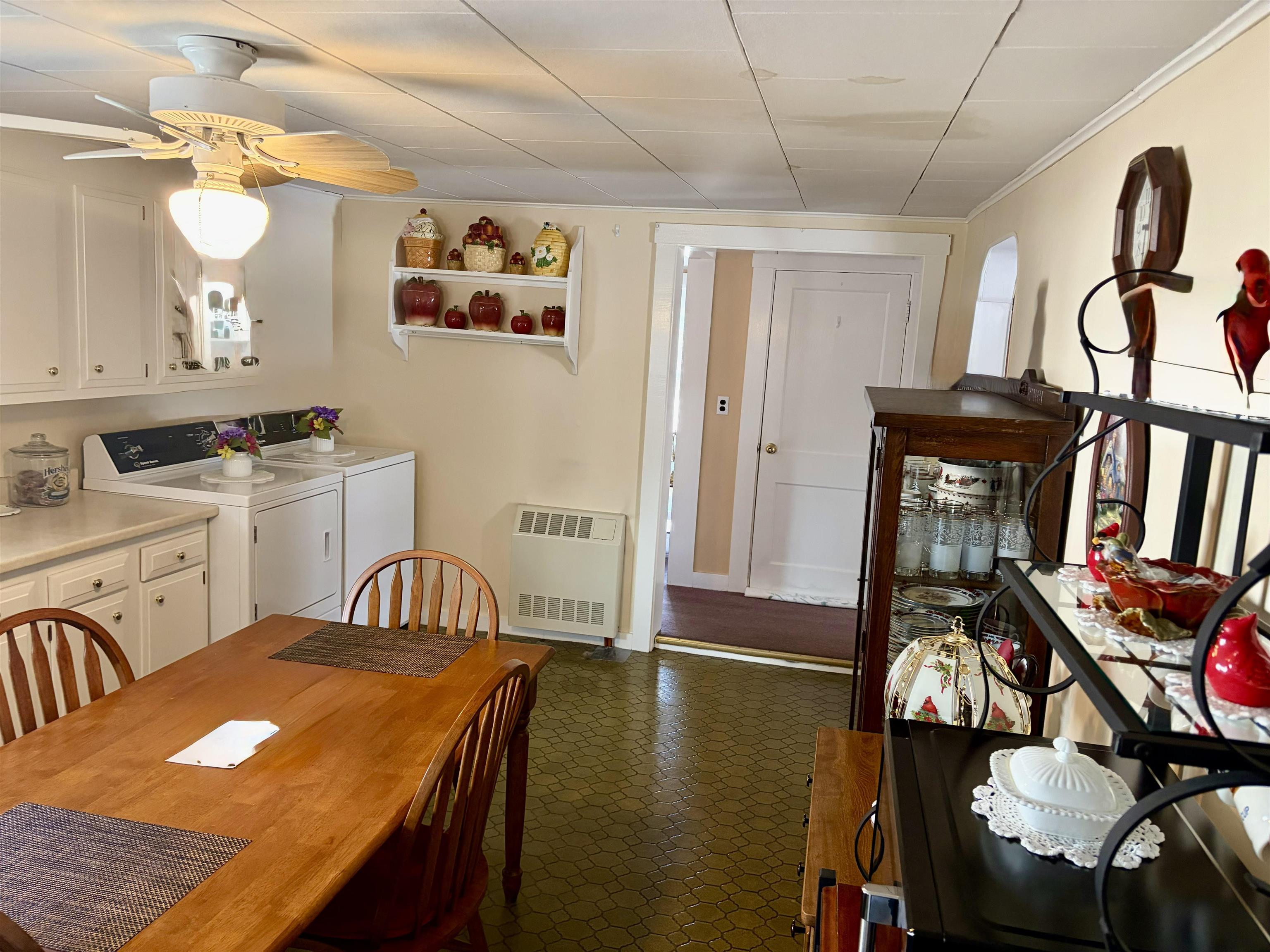 141 Main Street Colebrook, NH 03576 - Photo 23 of 36