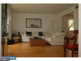 5 Scattergood Road Cherry Hill, NJ 08003 - Photo 2 of 12 Gallery Image 2