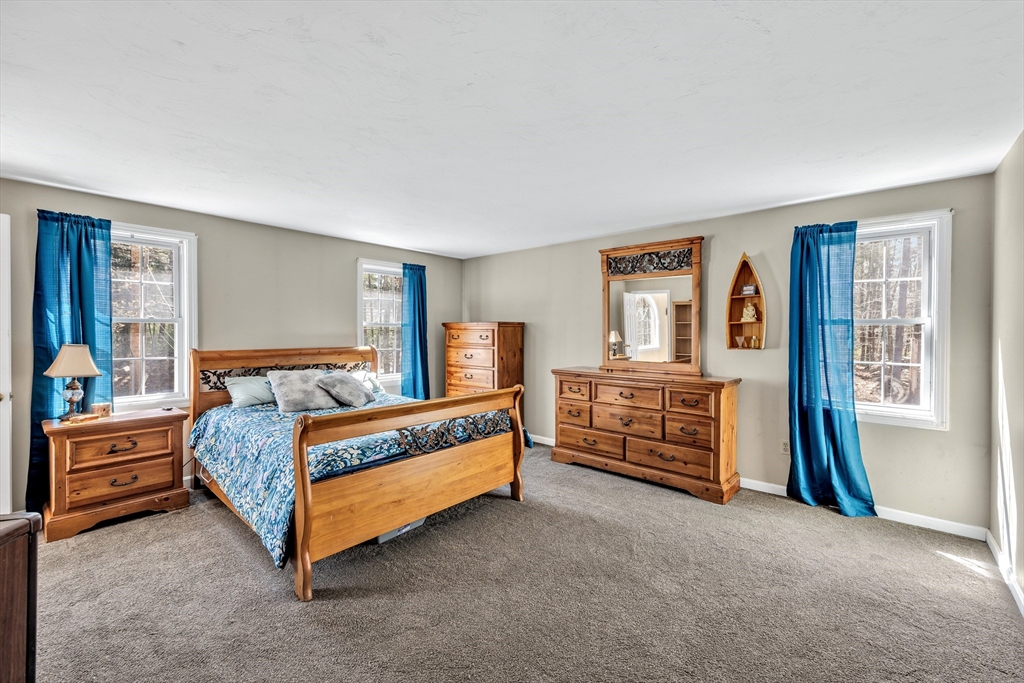 331 Braley Hill Road Rochester, MA 02770 - Photo 27 of 42