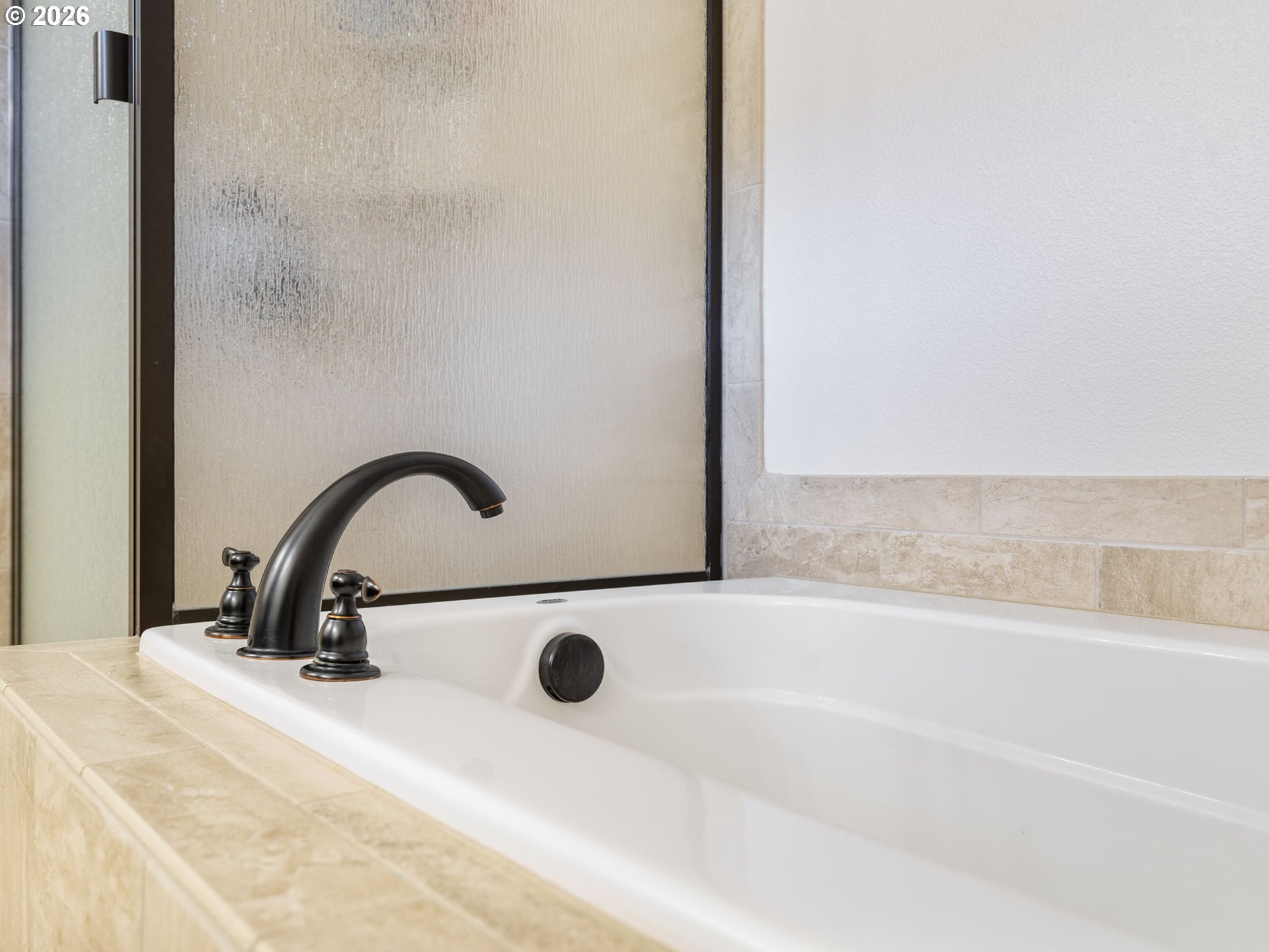 4081 Southwest Binford Avenue Gresham, OR 97080 - Photo 28 of 43 a bathroom with a bathtub